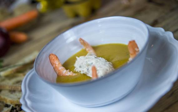 Une recette par Créaline : le velouté de légumes et poisson de nos côtes